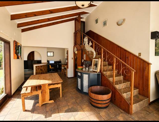 5 BEDROOM HOUSE FOR SALE IN GLENMORE BEACH